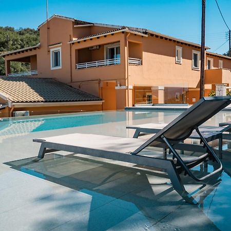 Pyramid City Apartments Agios Spyridon  Exteriér fotografie