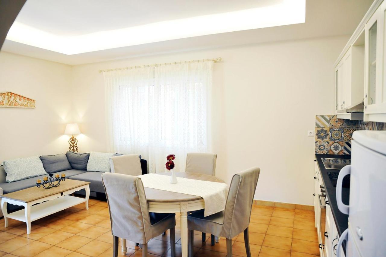 Pyramid City Apartments Agios Spyridon  Pokoj fotografie